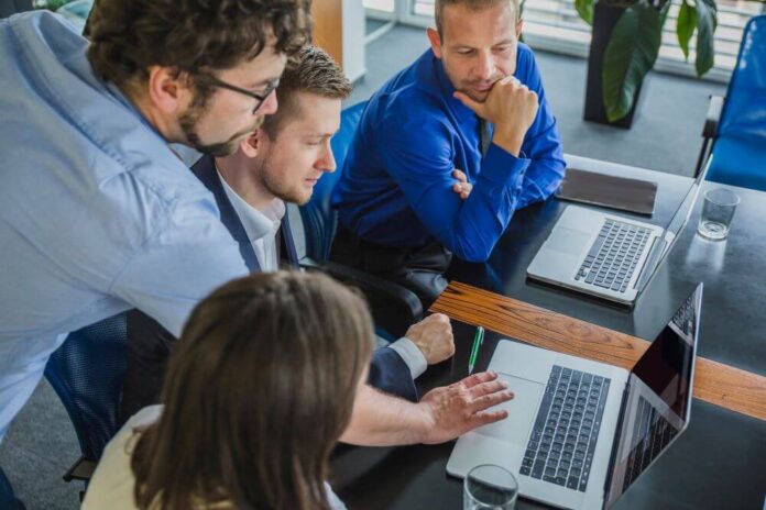 Building Redundant IT Support Systems for Business Continuity