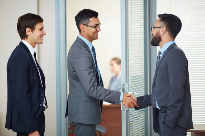 The Range of Services a PEO Can Offer Small Businesses