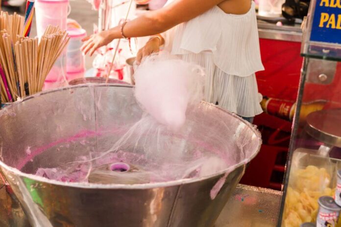 The Smart Business Benefits of Sweet Robo’s Automated Cotton Candy Machines