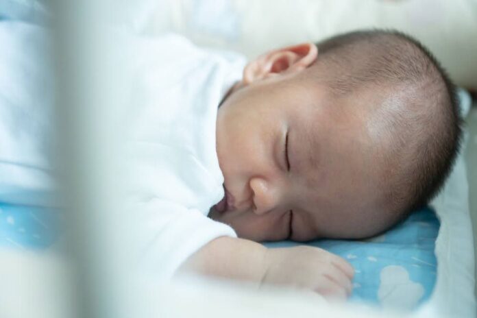 The Thin Line Between Normal Adjustment and Early Neurological Distress in Newborns