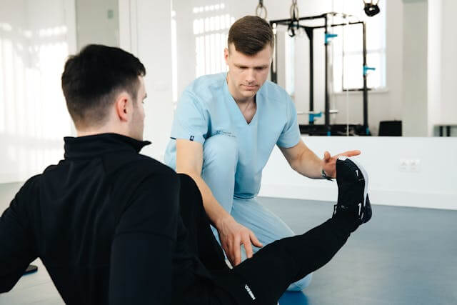7 Reasons To See A Professional Physiotherapist For Recovery